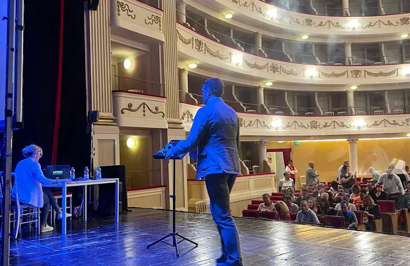 Interpretariato per eventi a Genova, fiere e congressi